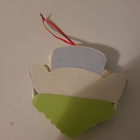 Just Married Ornament - Picture 2 of 2